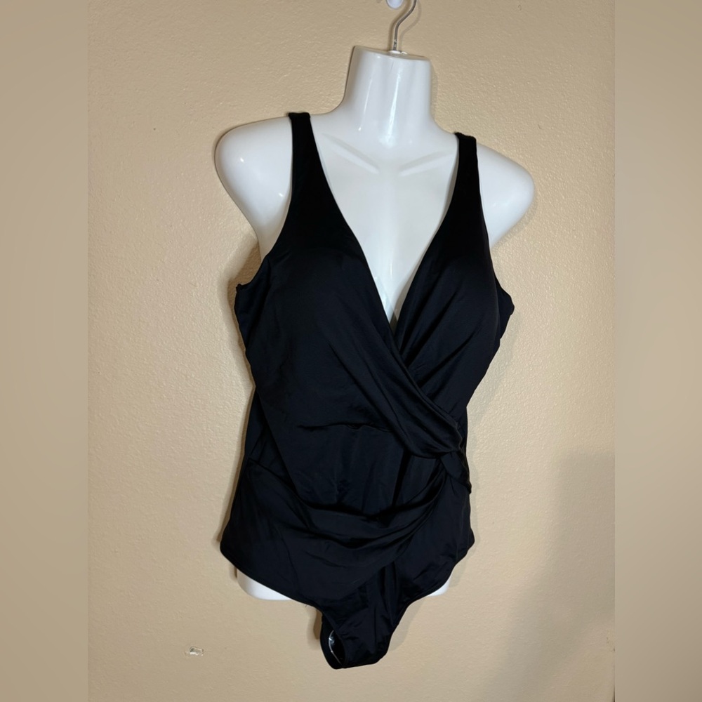 City Chic Size S/16 Swimsuit NWT - Picture 6 of 14